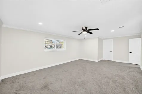 535 Elton Street Houston TX 77034