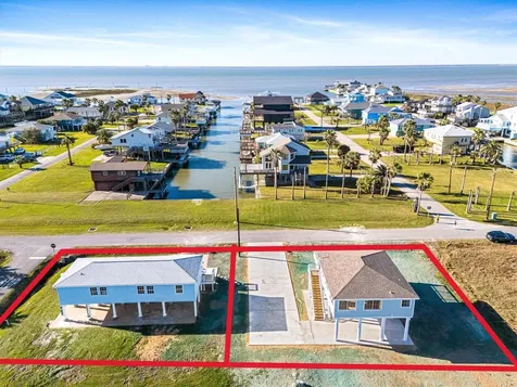 3903 2nd Street Galveston TX 77554