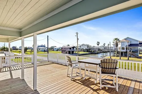 3903 2nd Street Galveston TX 77554