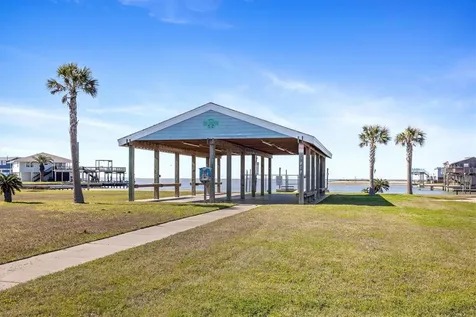 3903 2nd Street Galveston TX 77554