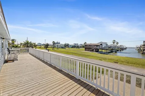 3903 2nd Street Galveston TX 77554