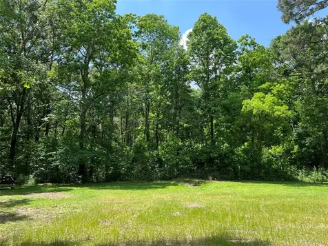 225 County Road 2287 Cleveland TX 77327