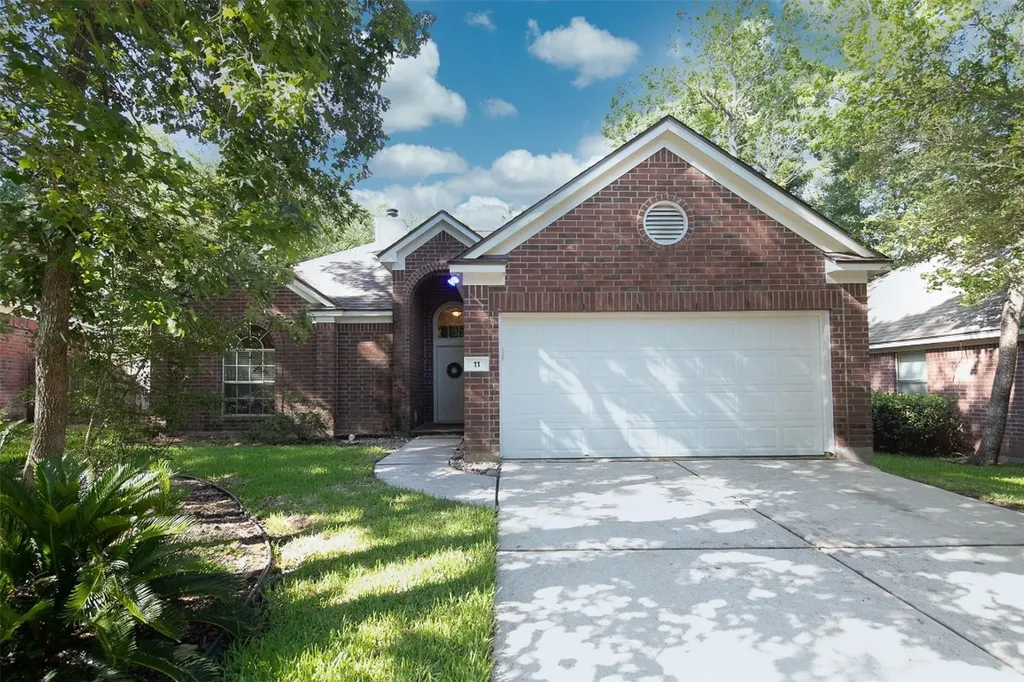 11 Painted Canyon Place The Woodlands TX 77381