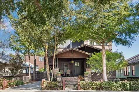 512 Archer Street Houston TX 77009