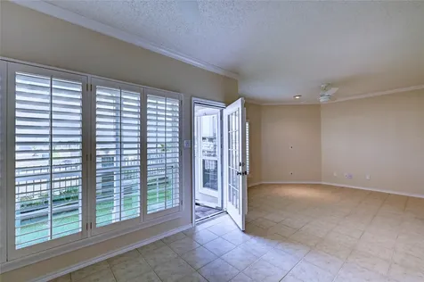 921 Marine Drive 110 Galveston TX 77550