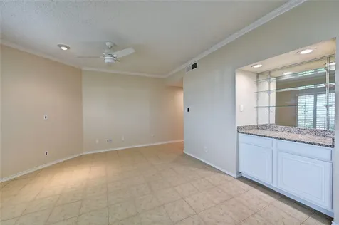 921 Marine Drive 110 Galveston TX 77550