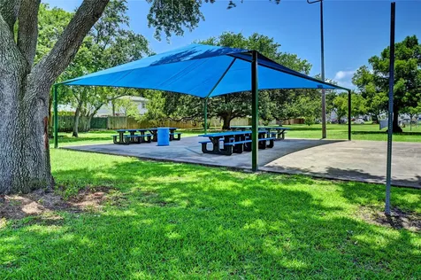 921 Marine Drive 110 Galveston TX 77550