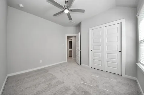 319 Ice Shore Trail Dayton TX 77535