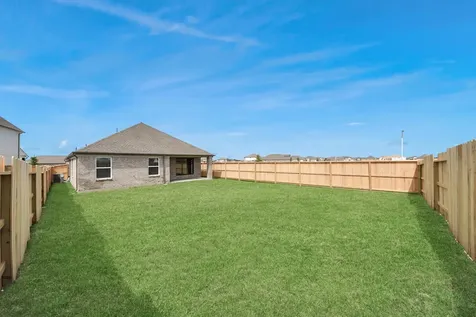 319 Ice Shore Trail Dayton TX 77535