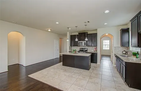 12319 Gatewood Drive Mont Belvieu TX 77535