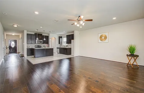 12319 Gatewood Drive Mont Belvieu TX 77535