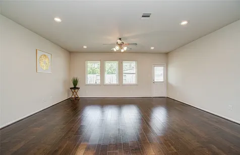 12319 Gatewood Drive Mont Belvieu TX 77535