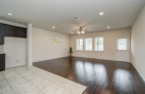 12319 Gatewood Drive Mont Belvieu TX 77535