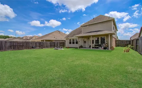 12319 Gatewood Drive Mont Belvieu TX 77535
