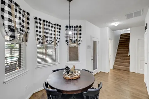 9934 Palm Drive Mont Belvieu TX 77523