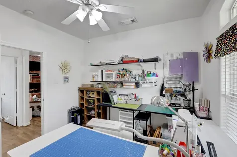 9934 Palm Drive Mont Belvieu TX 77523
