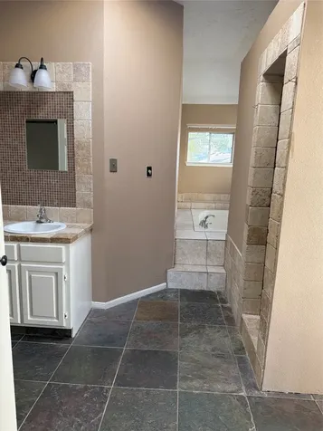 13211 Creekview Park Drive Houston TX 77082