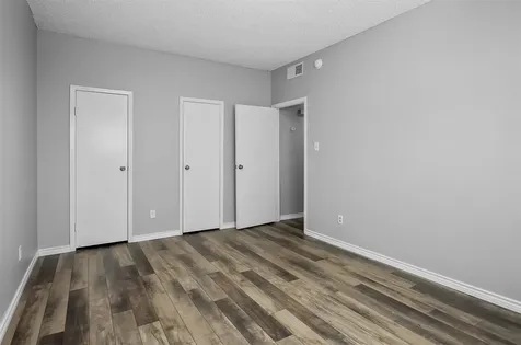 7065 N Holiday Drive Galveston TX 77550
