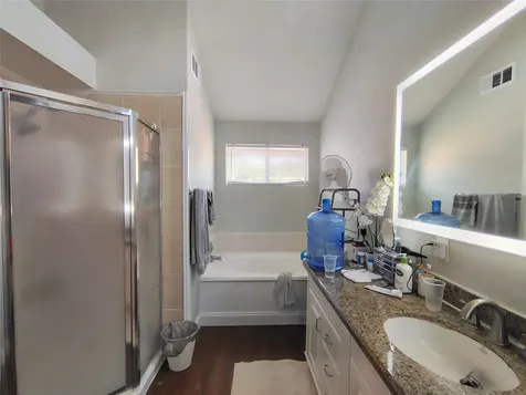4411 Waterfall Way Sugar Land TX 77479