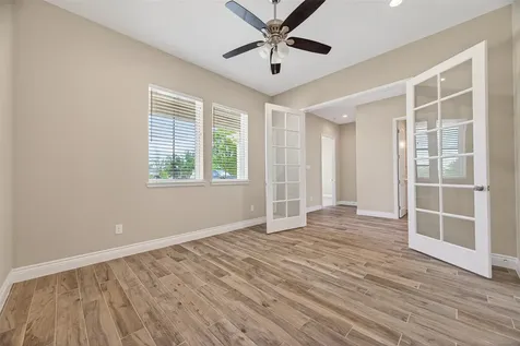 803 Lily Lane Rosharon TX 77583