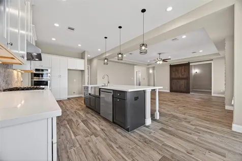803 Lily Lane Rosharon TX 77583