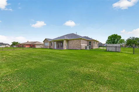 803 Lily Lane Rosharon TX 77583