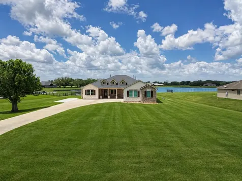 803 Lily Lane Rosharon TX 77583