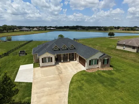 803 Lily Lane Rosharon TX 77583