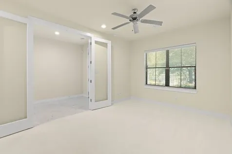 1212 W Dallas Street Houston TX 77019