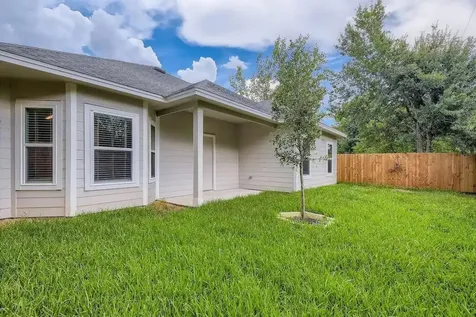 4834 Van Fleet Street Houston TX 77033