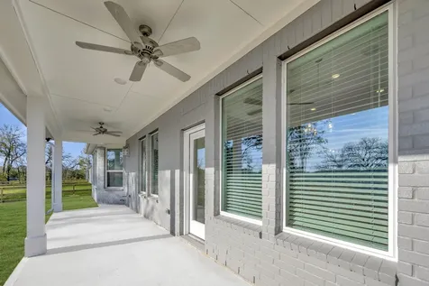 455 6th Street Magnolia TX 77355