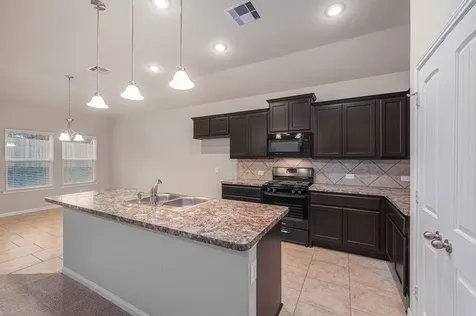 12153 Goliad Lane Willis TX 77378