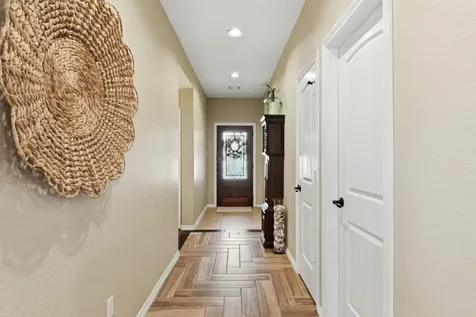 102 Golfview Court Montgomery TX 77356