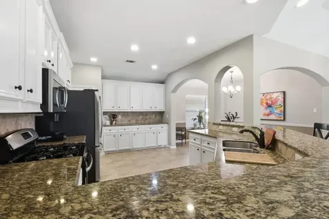 102 Golfview Court Montgomery TX 77356