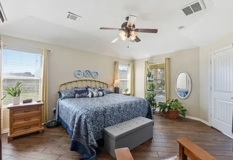 102 Golfview Court Montgomery TX 77356