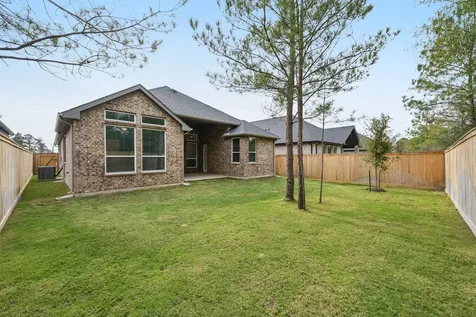 26018 S Outrider Banks Montgomery TX 77316