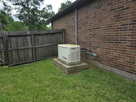 5118 Bayou Drive Dickinson TX 77539