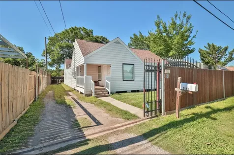 531 Dogwood Street Houston TX 77022