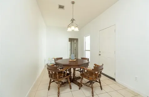 531 Dogwood Street Houston TX 77022