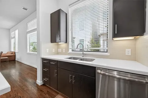 5313 Inker Street Houston TX 77007