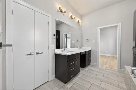 5313 Inker Street Houston TX 77007
