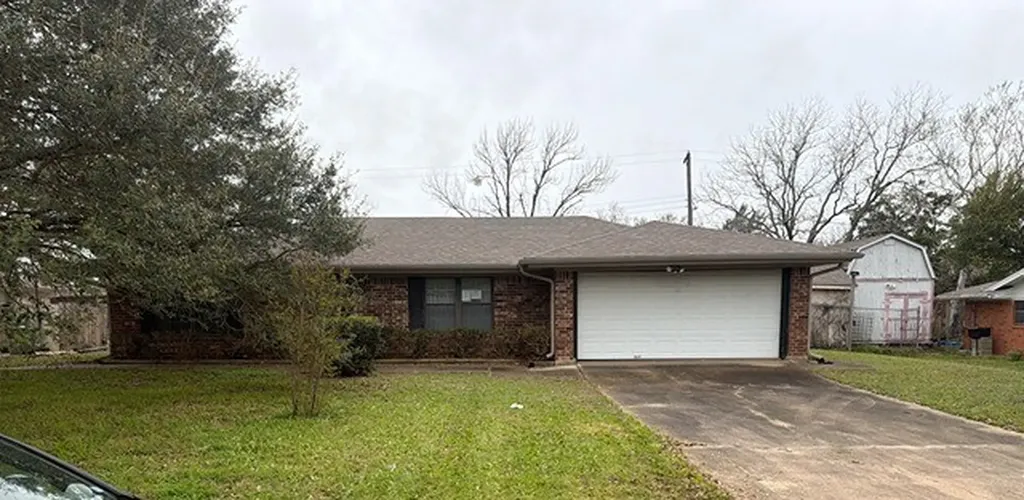 2302 Kent Street Bryan TX 77802