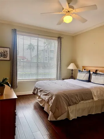 7000 Seawall Boulevard 215 Galveston TX 77551