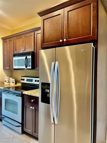 7000 Seawall Boulevard 215 Galveston TX 77551