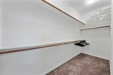 397 Road 5102 L Cleveland TX 77327