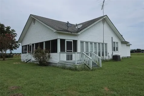 3289 County Road 158 Boling TX 77420