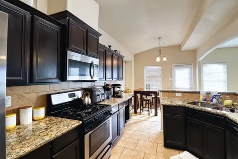 11 Eagle Lake Court Manvel TX 77578
