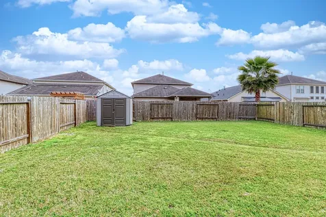 11 Eagle Lake Court Manvel TX 77578