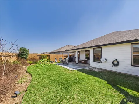 11020 33rd Avenue N Texas City TX 77591