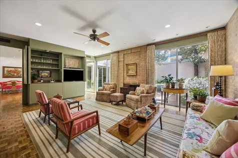 5000 Longmont Drive 14 Houston TX 77056